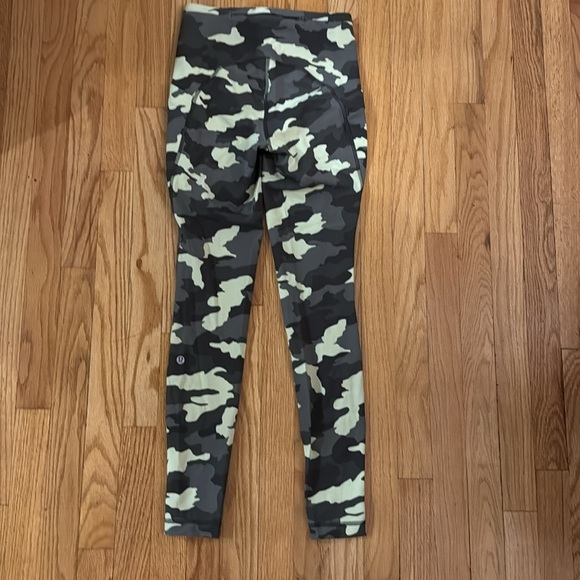 Lululemon 4 Swift Speed High-Rise Tight 28" Heritage Camo Crispin Green Multi - Picture 5 of 16